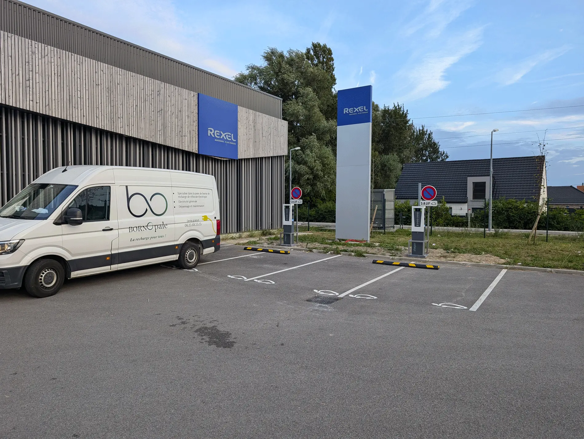 Quels sont les profils d’entreprises qui ont le plus à gagner à installer des bornes de recharge ?